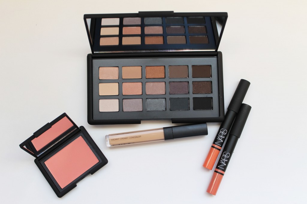 NARS The NARSissist Eyeshadow Palette Final cut blush radiant creamy concealer descanso Torres del Paine satin lip pencil review