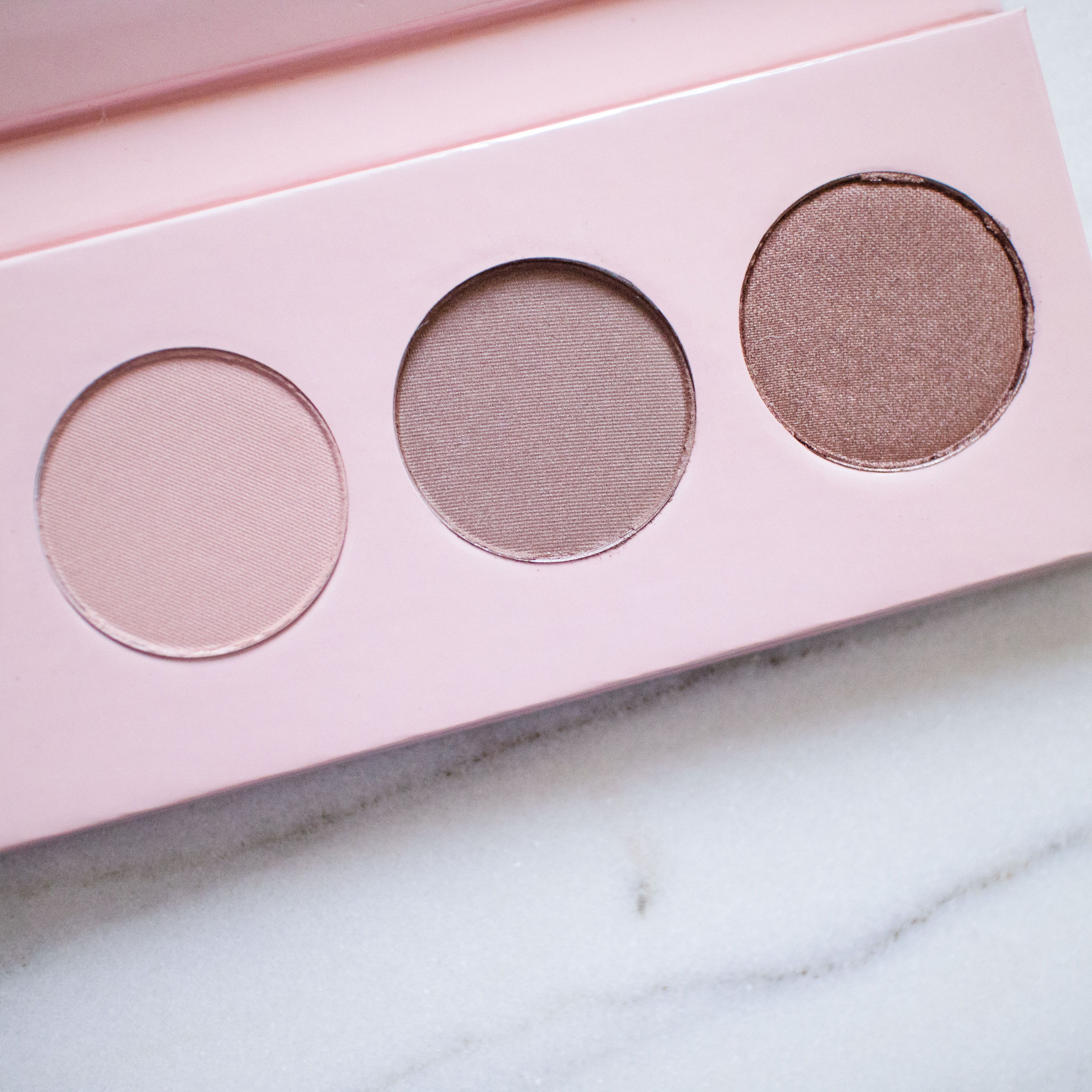 The Beauty Vanity | 100% Pure Pretty Naked Palette Swatches Review