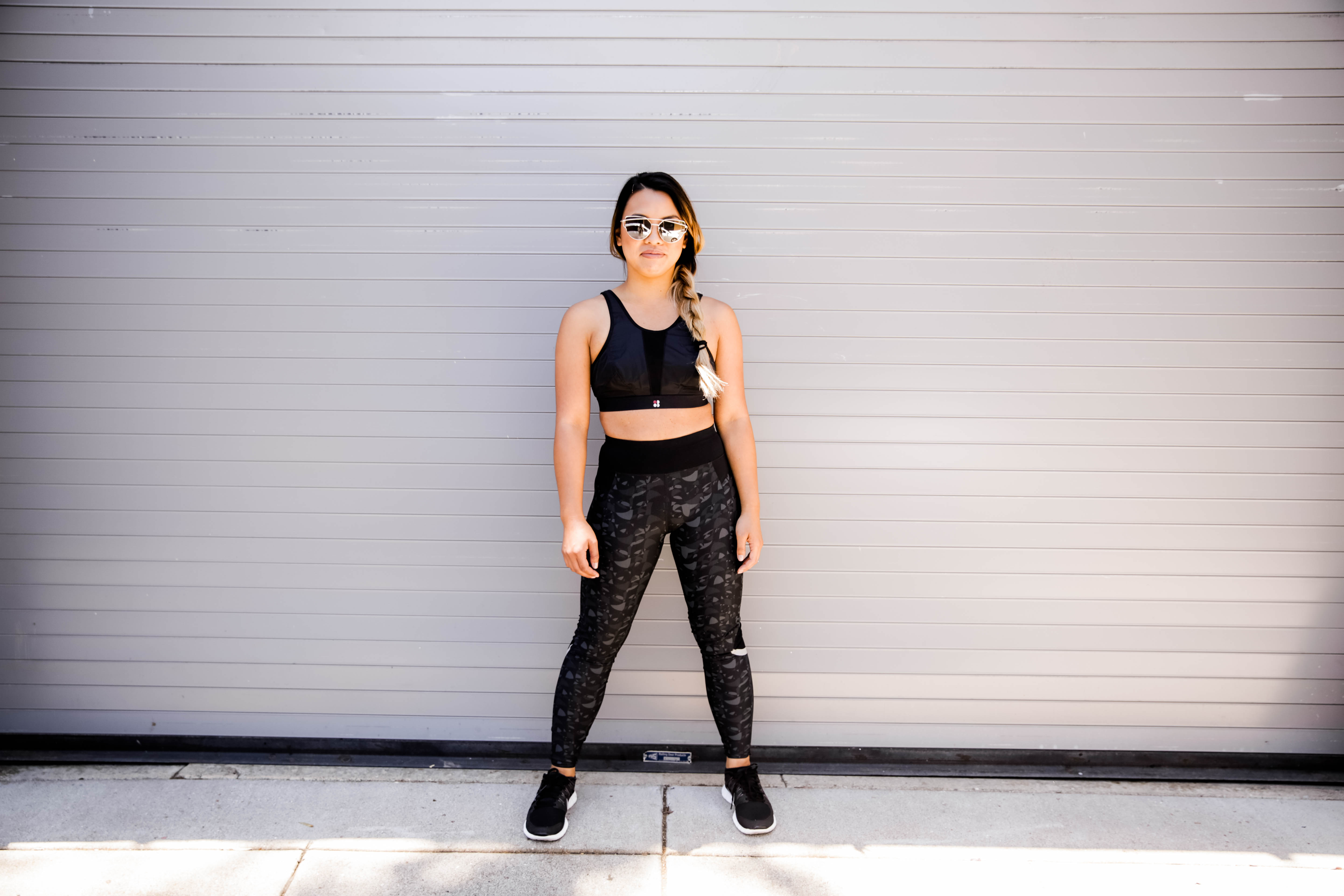 10 Ways to Stay Motivated to Workout | The Beauty Vanity Sweaty Betty Workout Outfit