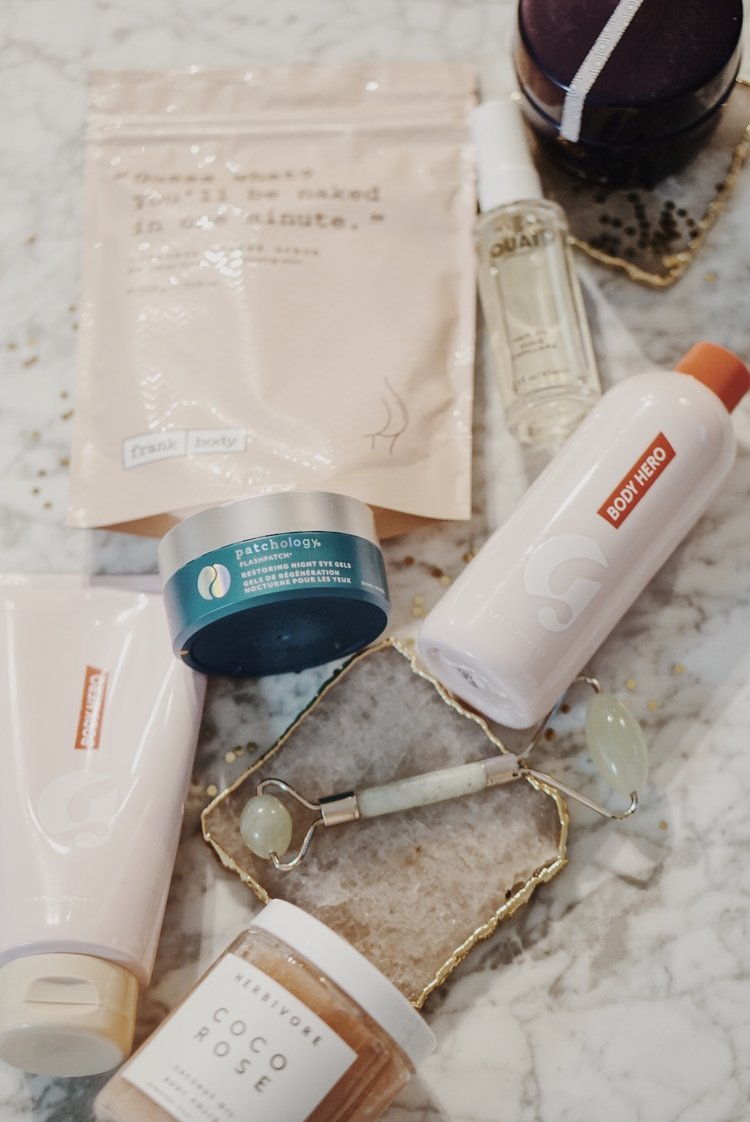 Best Dry Skin Winter Products | Patchology Flashpatch Restoring Night Gels | Frank Body scrub | Glossier Daily Body Wash | Glossier Body Hero Daily Perfecting Cream | Mount Lai Jade Roller | The Beauty List | The Beauty Vanity